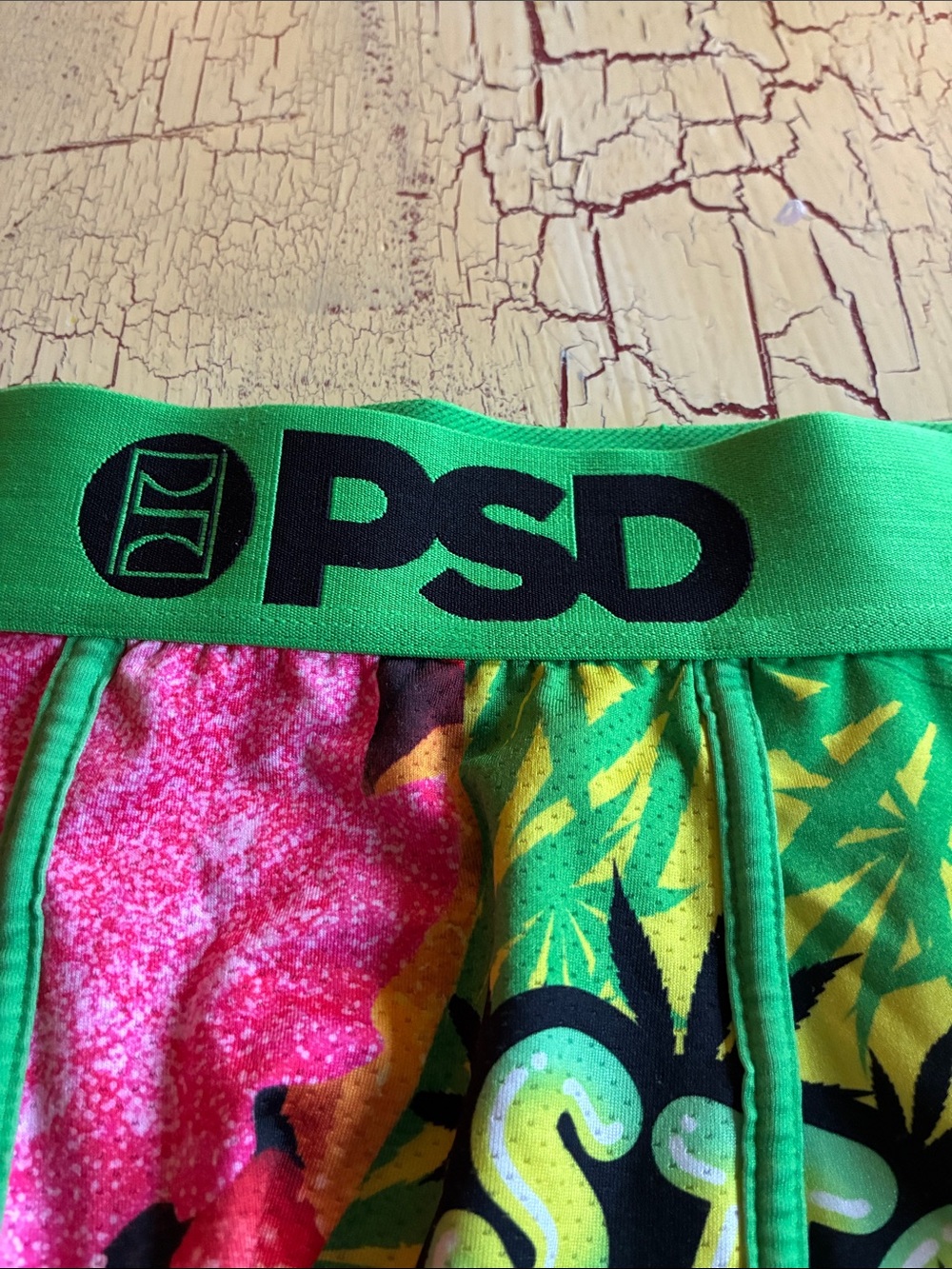 PSD Men’ds Bright Multicolor Stoney Graphic Boxers - Picture 2 of 11